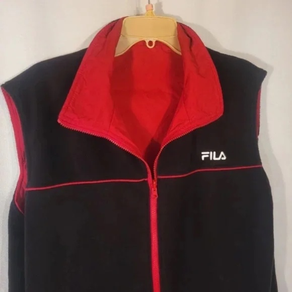 Fila Reversible Zip Up Vest - Picture 6 of 8